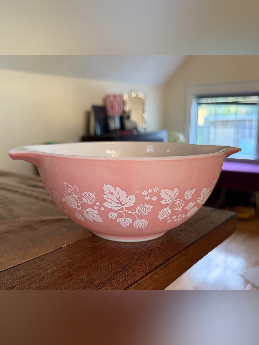 Vintage PYREX Pink Gooseberry Cinderella 1.5 Qt. Mixing Bowl Pink #442